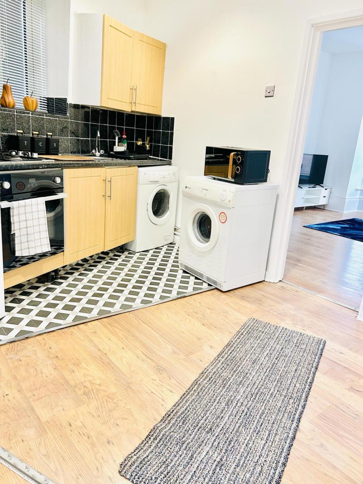 Hamilton House Apartment Portsmouth Bagian luar foto